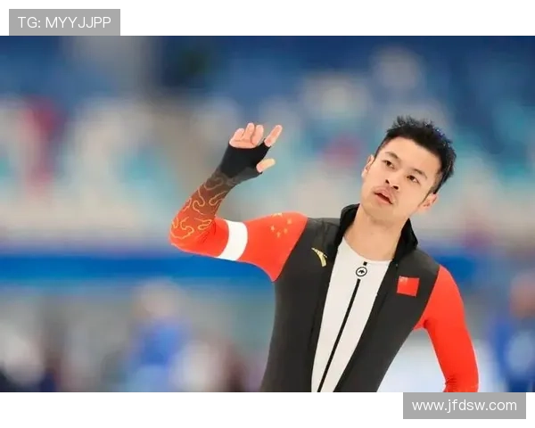 宁忠岩夺冠庆典握拳怒吼泪洒领奖台